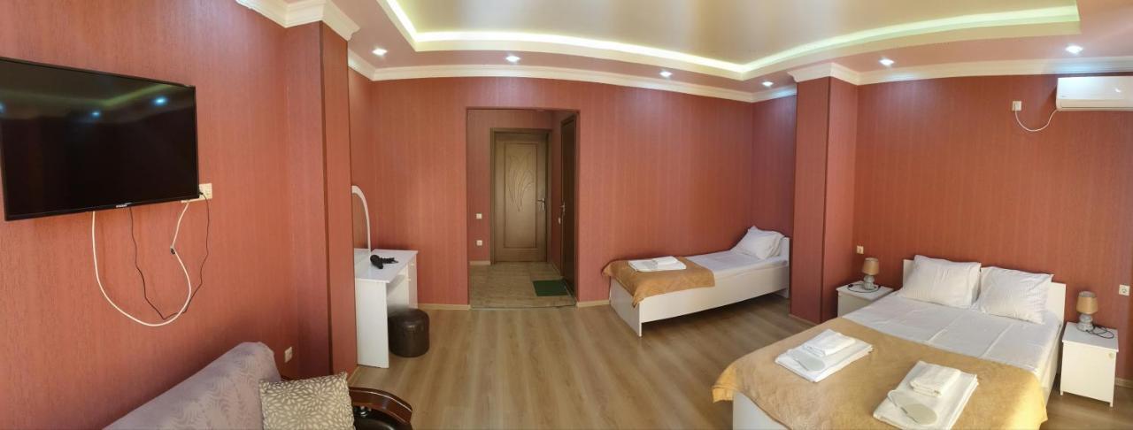 Hotel Bellmar Kobuleti Exterior photo